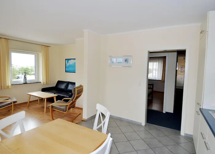 Hafeneck 1 - Brueckstrasse 36 1 *